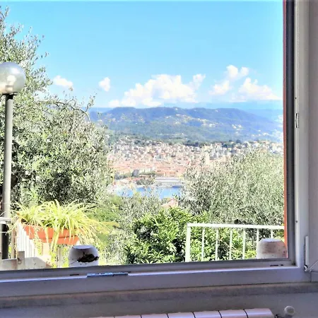 Patrizia Гостевой дом Специя