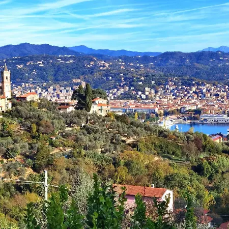 بيت ضيافة Patrizia لا سبيتسْيا