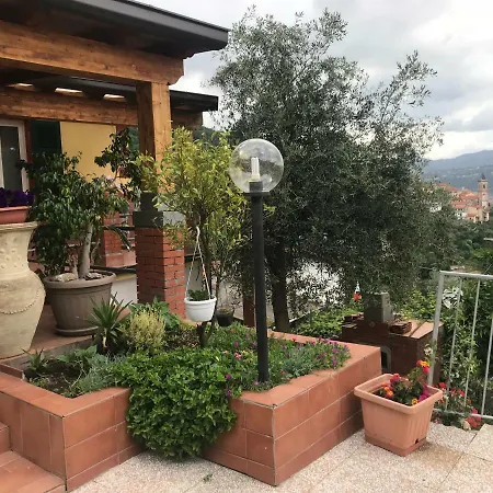 Patrizia 3*